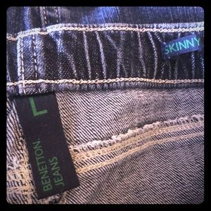GUC 2 PAIRS! Benetton Skinny Jeans